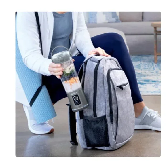 Ninja Blast 18oz. Portable Blender and Accessories